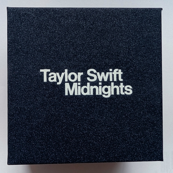 Taylor Swift • Midnights Bejeweled Ring • Size 9 • Like New + Original Box ✨💍 - Picture 4 of 5